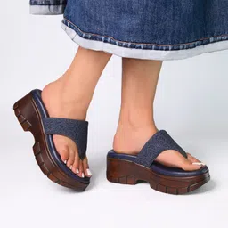 Monrow Textured PU Wedge Mules-51