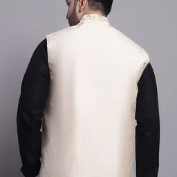 SOJANYA PLUS Plus Size Ethnic Motif Embellished Cotton Linen Nehru Jacket image 4