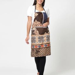 arrabi Printed Apron with Patch Pockets image 1