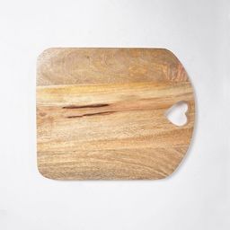 qura Heart Cut-Out Mango Wood Chopping Board image 1