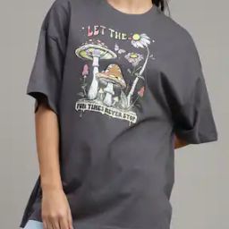 Shein Drop Shoulder Typographic Chest Print Oversized Fit Tshirt-image-63