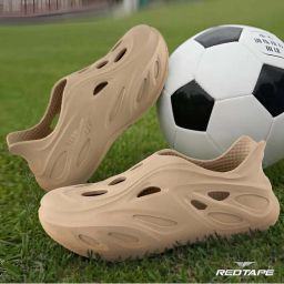 red tape Men Perforated Round-Toe Clogs image 2