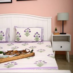 ambiya Double Bedsheet with 2 Pillow Covers image 2