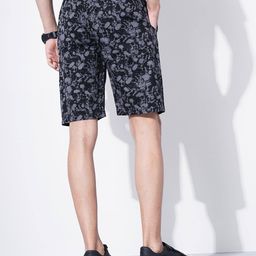 the indian garage co Skull Print Flat-Front Shorts image 3