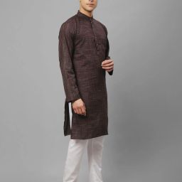 aarsha Checked Long Kurta with Patch Pocket image 3