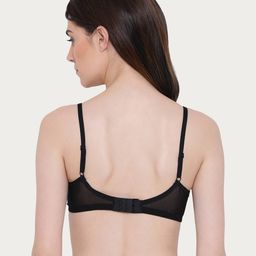 clovia Padded Lace Full-Coverage Non-Wired T-Shirt Bra image 4