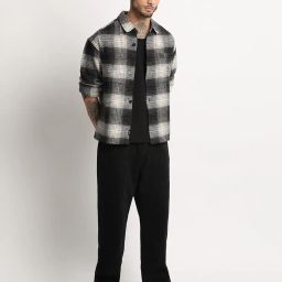 the bear house Men Checked Relaxed Fit Shacket with Single-Button Cuffs image 4