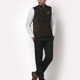 klotthe Textured Nehru Jacket image 4