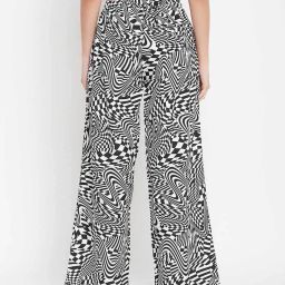 clovia Geometric Print Pyjamas image 4