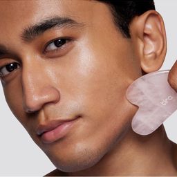 tira Rose Quartz Gua Sha image 4
