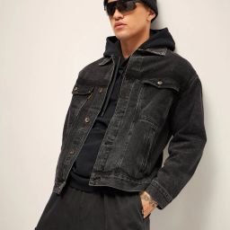 the bear house Men Regular Fit Denim Jacket with Button Closure image 5