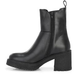 delize Ankle-Length Boots with Zip Closure image 5