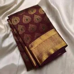 Women Leaf Woven Kanjeevaram Silk Saree-image-8