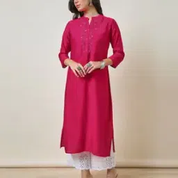 Women Embroidered Straight Kurta with Mandarin Collar-image-40
