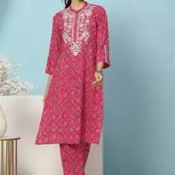 Women Abstract Straight Kurta Set-image-3