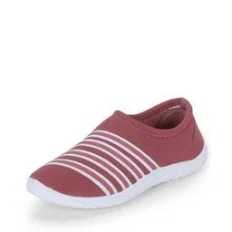 Striped Walking Shoes-49