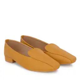 Square-Toe Chunky Heeled Shoes-9