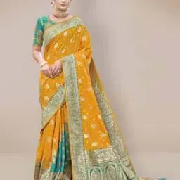 manohari Banarasi Silk Saree with Tassels-picture-36