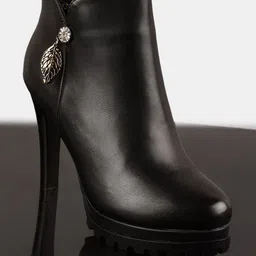 BuckleUp Women Mid-Top Heeled Regular Boots-image-36