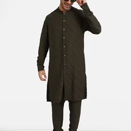 Komal Kothari Striped Regular Linen Kurta with Pyjamas-picture-0