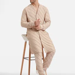 Komal Kothari Striped Regular Linen Kurta with Pyjamas image 5
