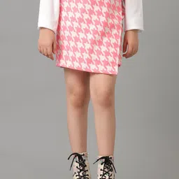 UNDER FOURTEEN ONLY Girls Printed Button Closure Cotton Above Knee Skorts-picture-13