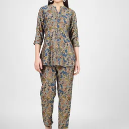 CELEBRAVO Floral Printed Mandarin Collar Chanderi Silk Tunic With Trouser-11