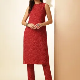 Anouk Maroon Printed High Neck Sleeveless Top With Trouser-35