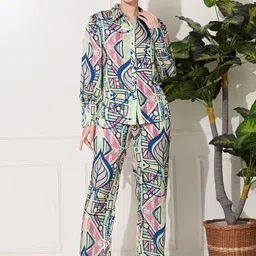 YELLOW PARROT Printed Shirt Collar Neck Shirt With Trousers Co-Ords-picture-17