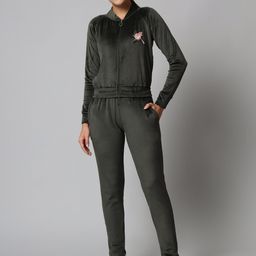 BROOWL Women Olive Green Solid Velvet Co-Ords-image-22