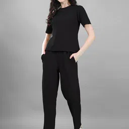 Selvia Round Neck Casual T-Shirt With Trousers-20