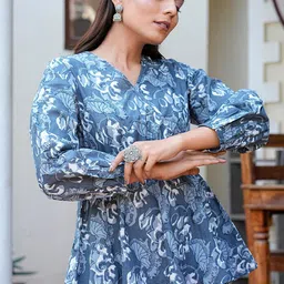 GULAB CHAND TRENDS Hand Block-printed Pure Cotton Top & Trousers Co-ords image 4