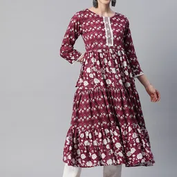 Vbuyz Floral Printed Anarkali Kurta With Sequinned Detail-picture-19