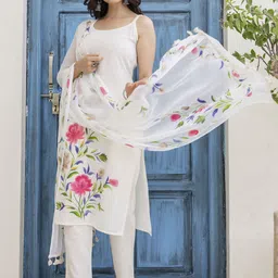 anouk rustic Anouk Floral Printed Shoulder Strap Pure Cotton Kurta with Pyjamas & Dupatta image 4