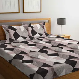 Arrabi Brown & Black Geometric Printed 300 TC King Bedsheet With 2 Pillow Covers-17