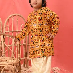 VASTRAMAY Boys Ethnic Motifs Patola Printed Band Collar Straight Kurta With Patiala-58