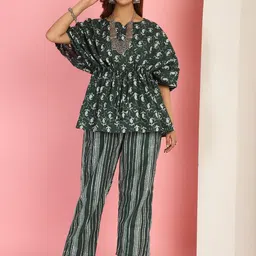 TAG 7 Paisley Printed V-Neck Pure Cotton Tunic With Trousers-picture-25