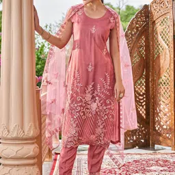 WOMEN PLUS Women Floral Embroidered Regular Sequinned Kurta with Trousers & With Dupatta-22