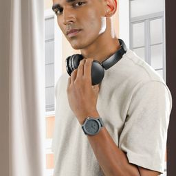 Fastrack Unisex Grey Analogue Watch 38024PP24-46