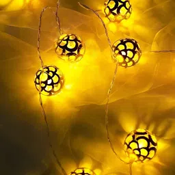 ENORMITY Yellow Bulb Shape String Lights image 4