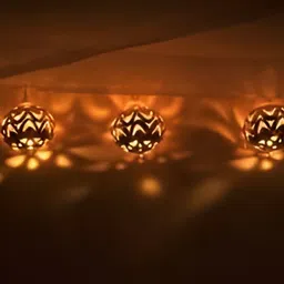 SPARK WORLD Yellow Cylindrical Shape String Lights image 4