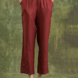 W The Folksong Collection - Women Cropped Mid-Rise Culottes Trousers-image-60