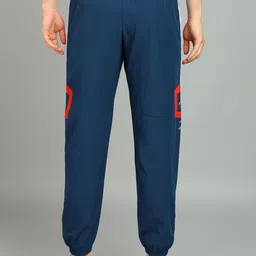 YUNEK Men Abstract Printed Mid Rise Joggers image 5