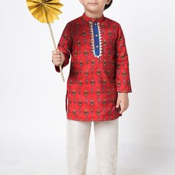 LIL DRAMA Boys Ethnic Motifs Printed Mandarin Collar Straight Kurta With Trousers-40