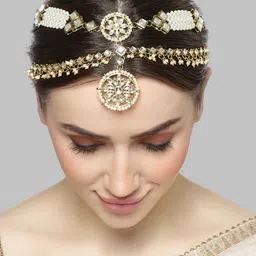 KARATCART Gold-Plated Kundan-Studded & Beaded Layered Matha Patti-17