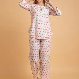 SUTI Conversational Printed Round Neck Top With Trouser image 4