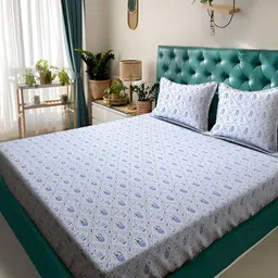 KLOTTHE White Floral 300TC Double King Bedsheet With 2 Pillow Covers-image-69