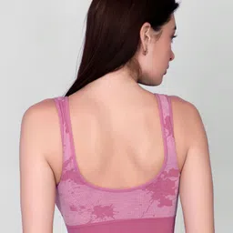 Spiaty Abstract Printed Removable Padding Full Coverage Workout Bra With All Day Comfort image 4