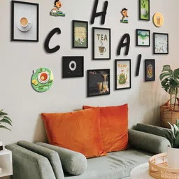 RANDOM Black Set of 10 3D Collage Photo Frames with CHAI Plaque image 1