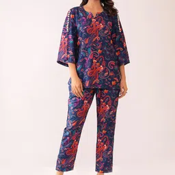 KAORI BY SHREYA AGARWAL Floral Printed Top With Trouser Co-Ords-image-4